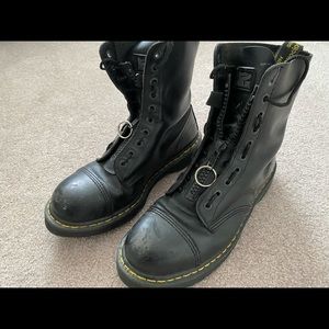 From The Film “SKINHEADS IN LOVE” DR.MARTENS